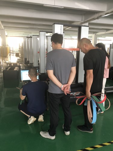 �K�ݿ͑����˾�yԇɰ�����^����ԇ�(y��n)