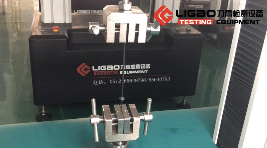 ����ԇ�C���У��(zh��n)�����У��(zh��n)һ��